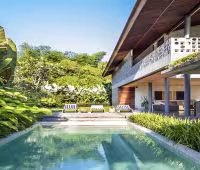 Villa Casabama I Panjang, Pool and Garden